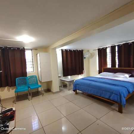 Shree Manjushree Residency Hotel Udupi Bagian luar foto