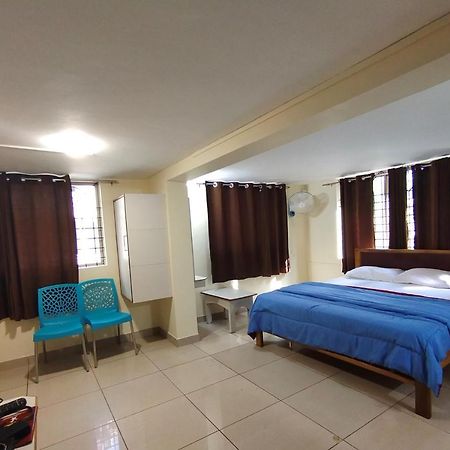 Shree Manjushree Residency Hotel Udupi Bagian luar foto