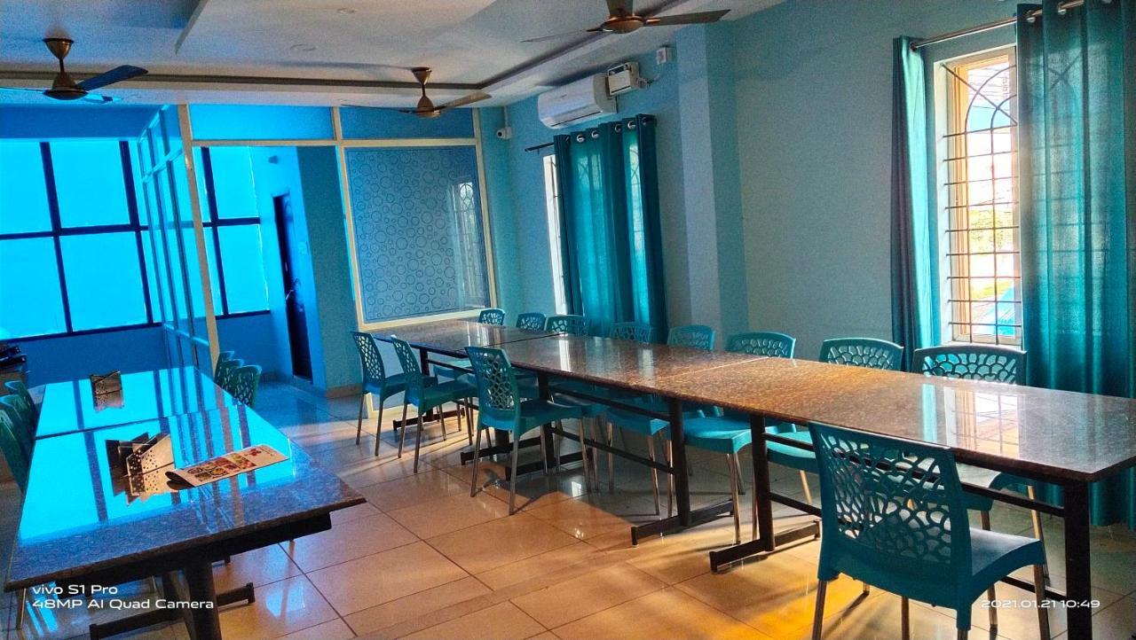 Shree Manjushree Residency Hotel Udupi Bagian luar foto